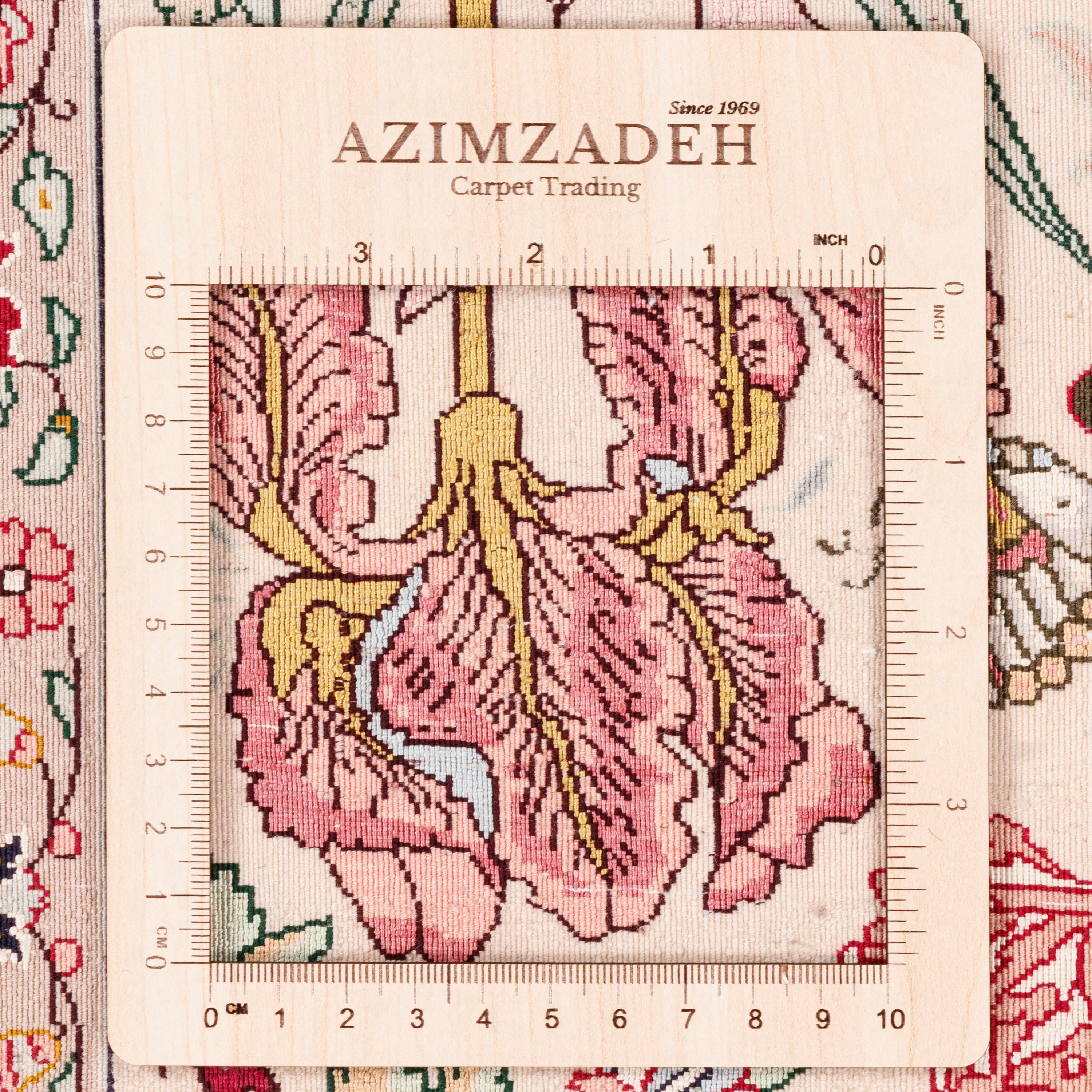 Mashhad Handmade Carpet — Toranj-dar | Silk Pile / Silk Warp | 160 × 243 cm | SKU 10300067