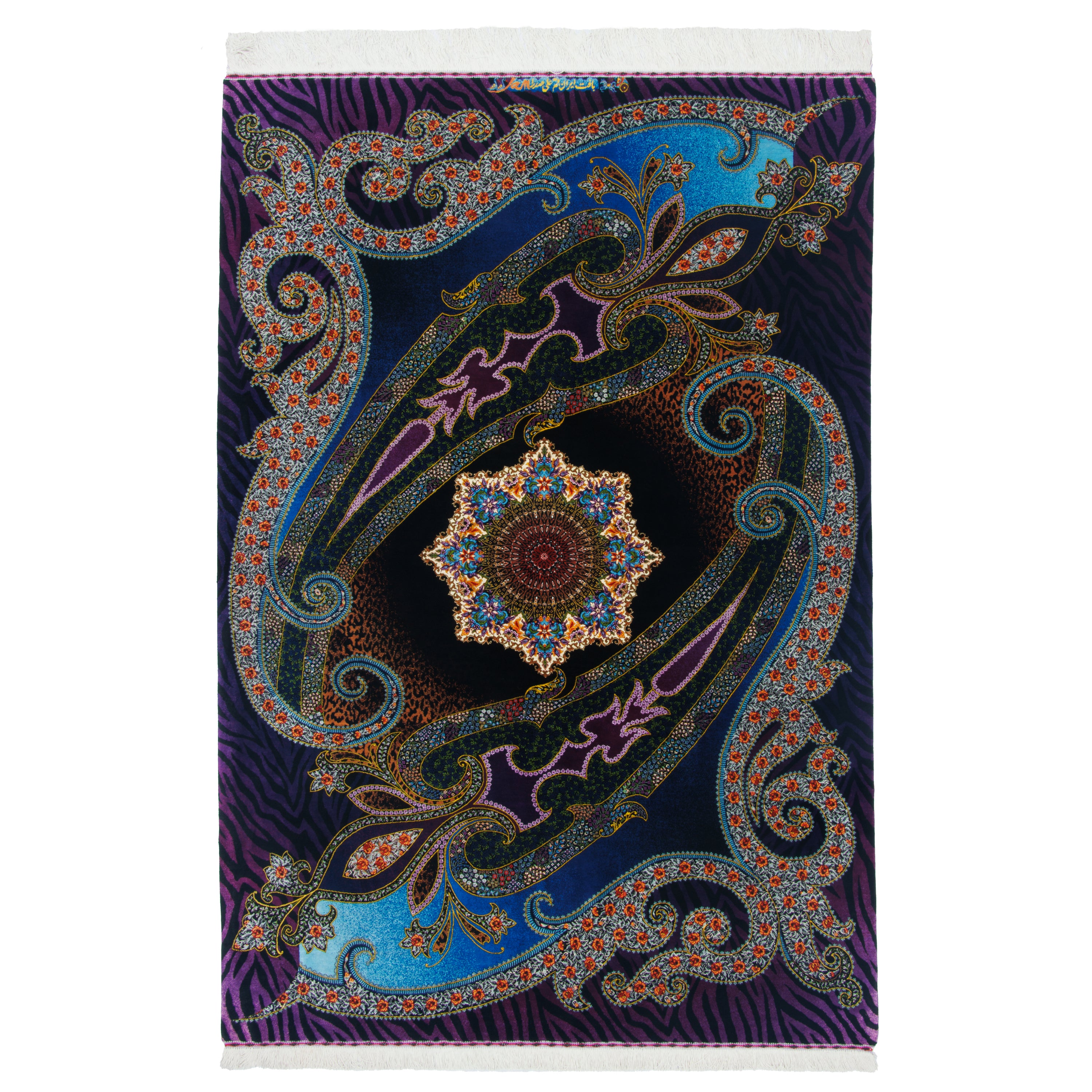 سجادة قم اليدوية — طرنج دار | حرير بالكامل | 133 × 199 سم | رمز المنتج 10200427
