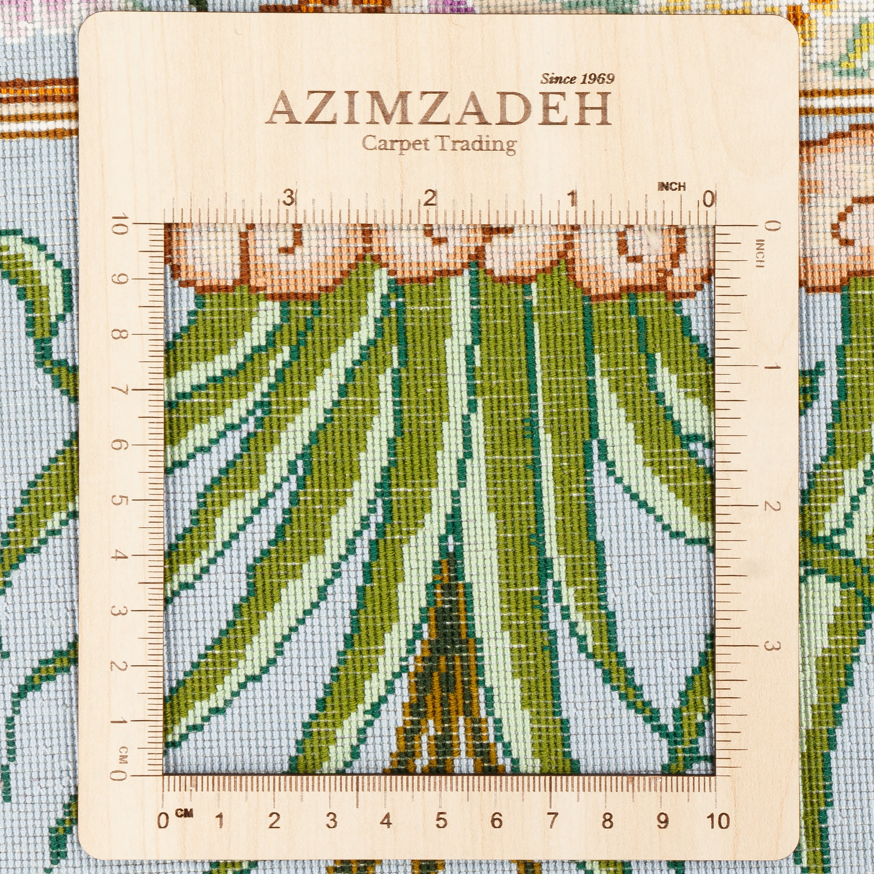 سجادة تبريز يدوية — ساراسار | خيط الحرير / أساس من الحرير | 150 × 202 سم | SKU 10300504