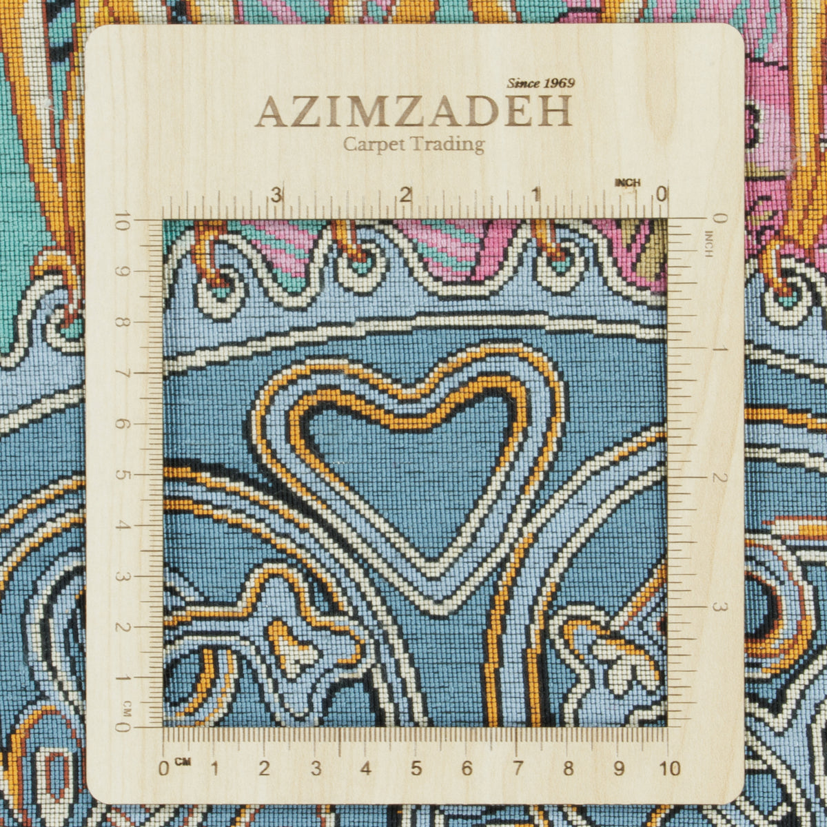 فرش دستباف طرح سراسر تمام ابریشم الوان قم اثر حسین کاشی زاده 202 × 309 سانتیمتر کد 1016541