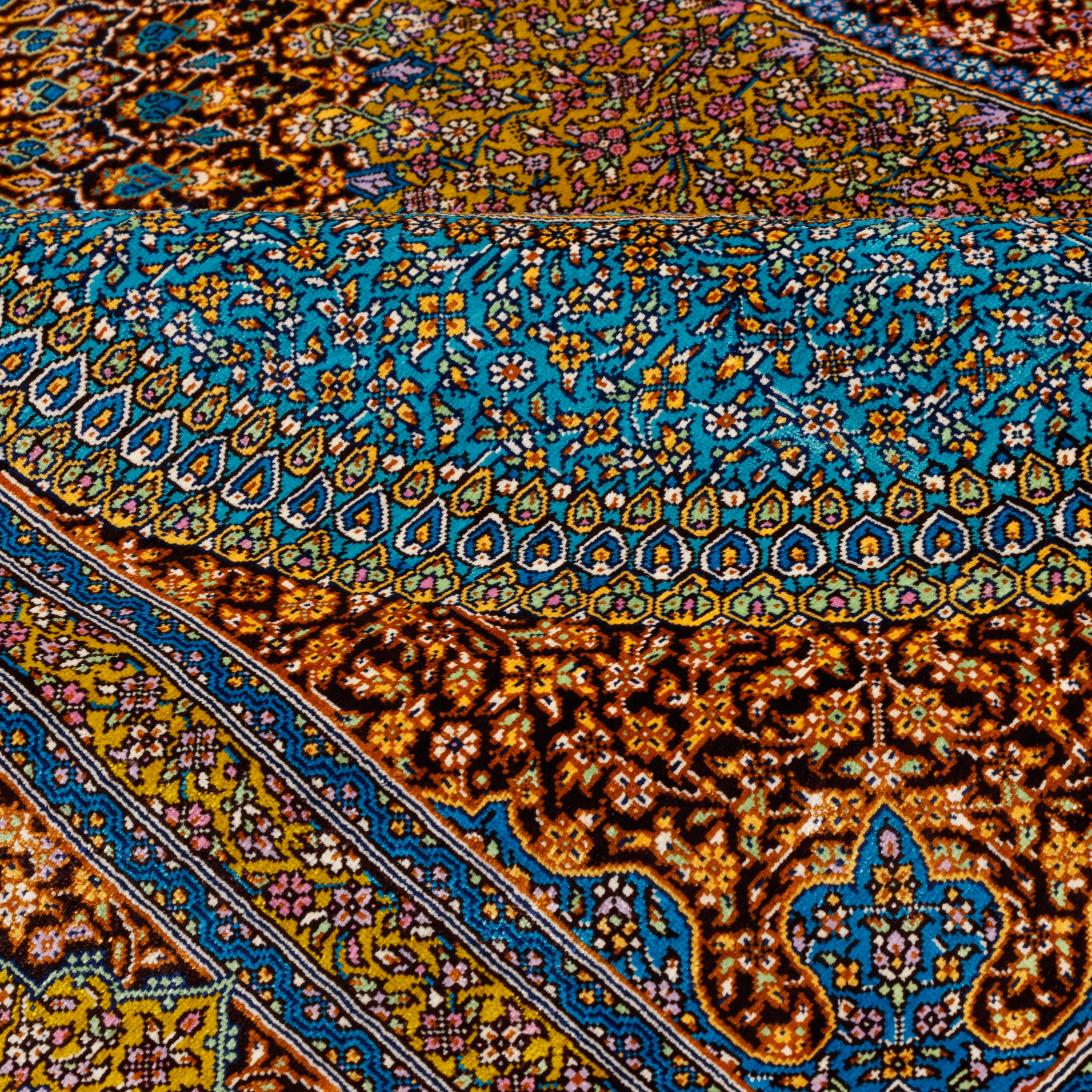 سجادة قم يدوية — لشك ترنج | حرير بالكامل | 128 × 200 سم | رمز المنتج 10200380
