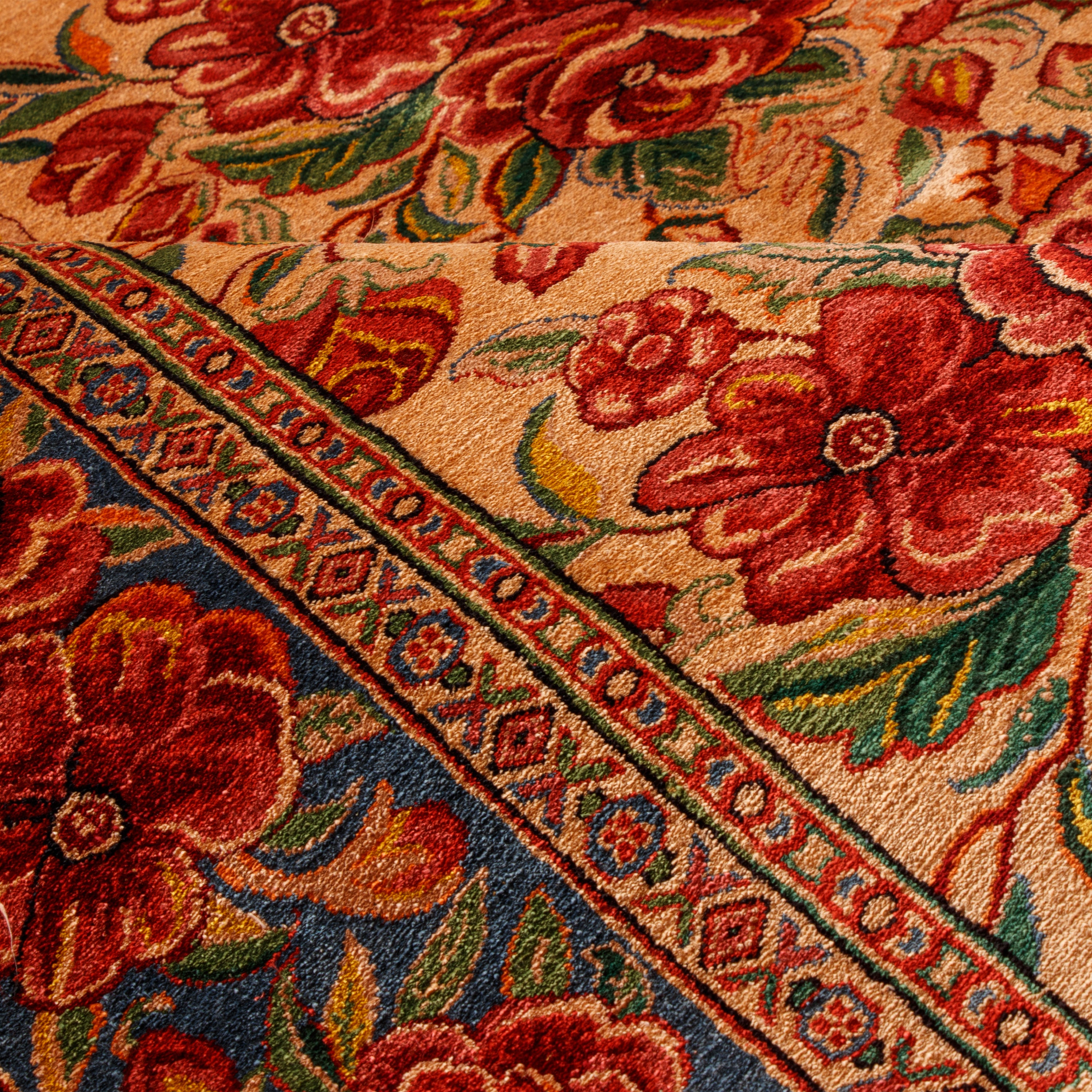 Sarakhs Handmade Carpet — Sarasar | Full Silk | 140 × 200 cm | SKU 10200465