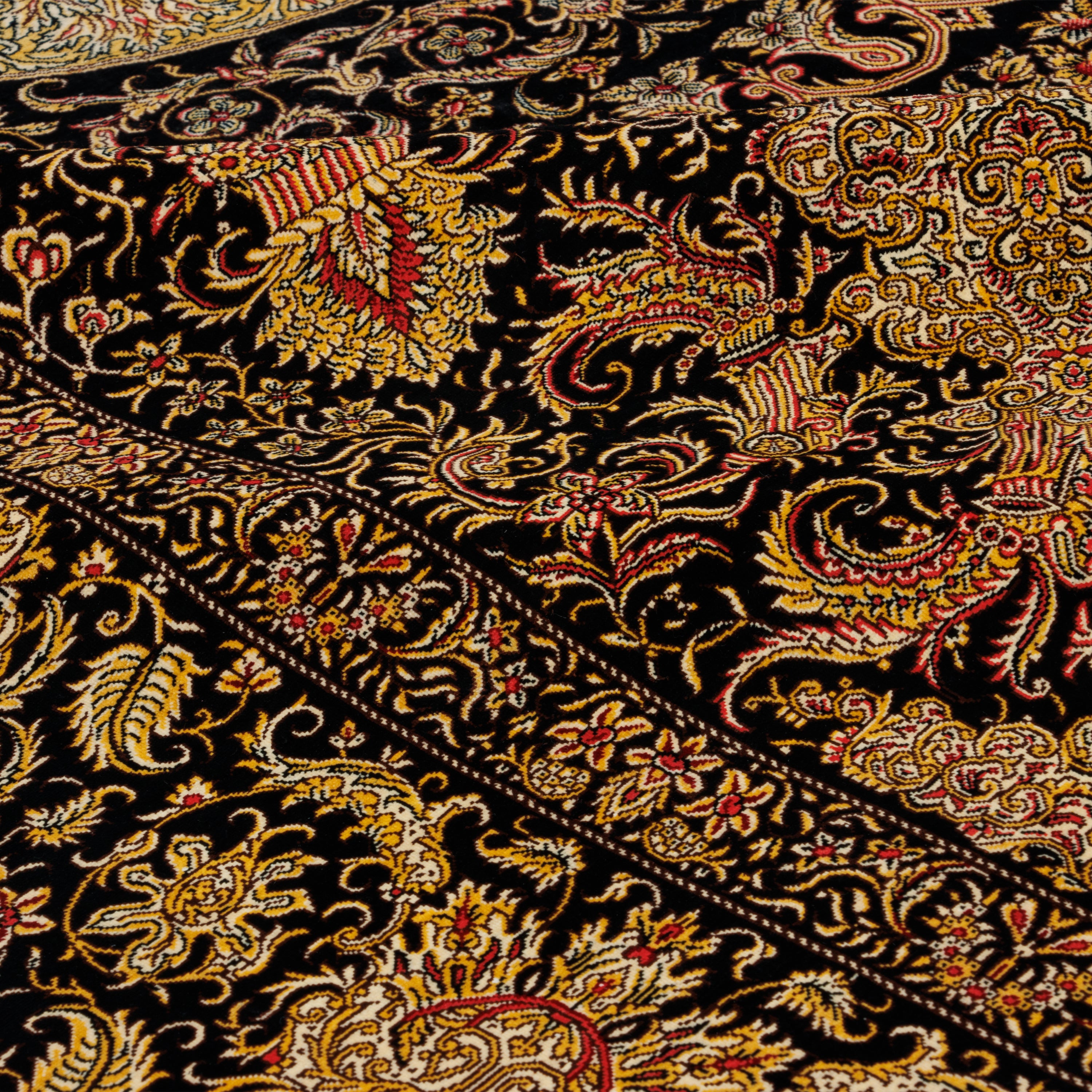 سجادة قم يدوية — لشك وترنج | حرير بالكامل | 196 × 293 سم | SKU 10501087