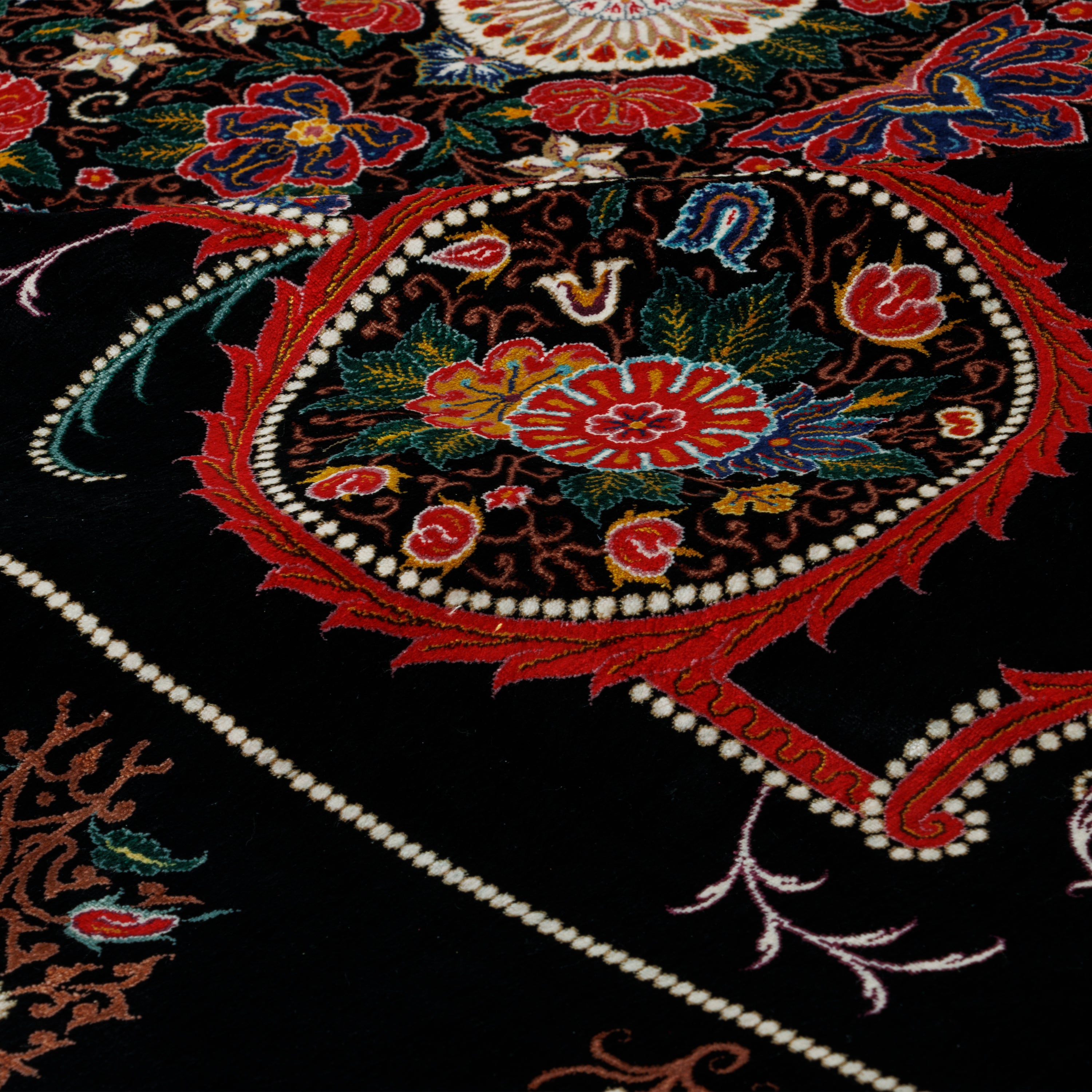 سجادة قم يدوية — لشك ترنج | حرير بالكامل | 200 × 316 سم | رمز المنتج 10601054