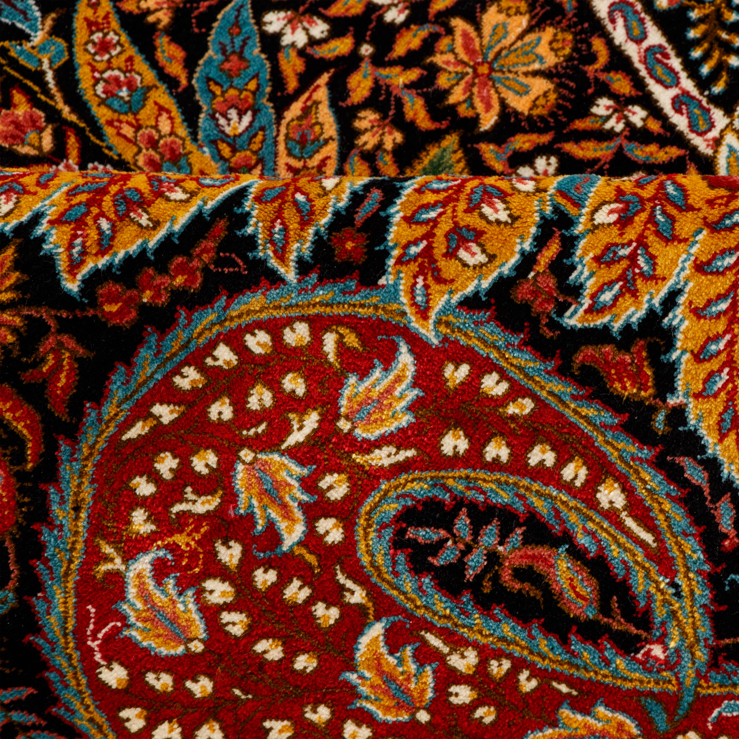سجاد قم يدوي — ساراسار | حرير بالكامل | 300 × 395 سم | SKU 11100632