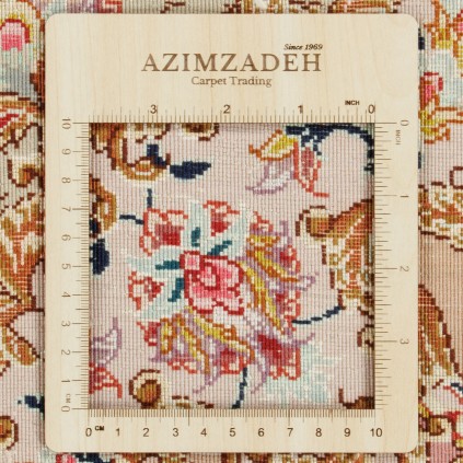 Handwoven Carpet, Corner Medallion Layout, Wool and Silk on Silk Warp, Tabriz, 250 × 350 cm Ref 10800838