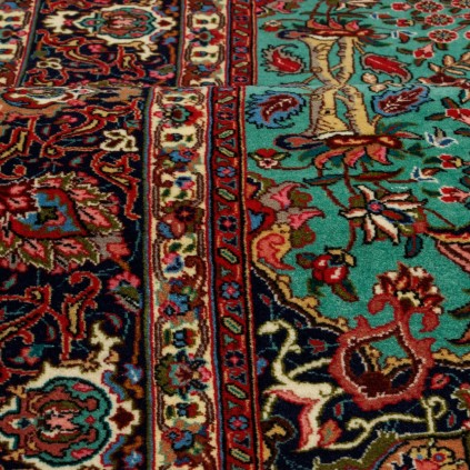 Handwoven Carpet, Corner Medallion Layout, Wool on Cotton Warp, Tabriz, 146 × 220 cm Ref 10300843