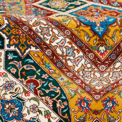 Handwoven Carpet, Dome Layout, Wool and Silk on Silk Warp, Tabriz, 393 × 696 cm Ref 12701117