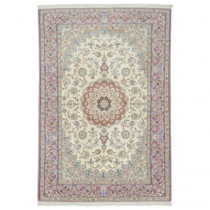 Handwoven Carpet, Corner Medallion Layout, Wool and Silk on Wool Warp, Nain, 197 × 283 cm Ref 10501016