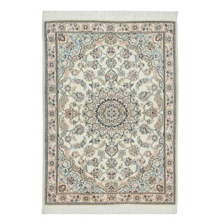 Handwoven Carpet, Corner Medallion Layout, Wool and Silk on Wool Warp, Nain, 92 × 127 cm Ref 10101329