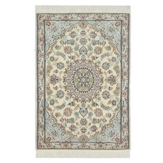 Handwoven Carpet, Corner Medallion Layout, Wool and Silk on Wool Warp, Nain, 82 × 115 cm Ref 10001335