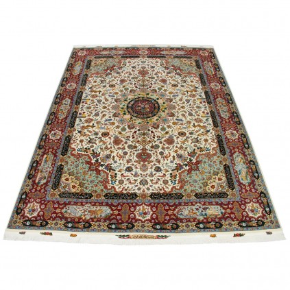 Handwoven Carpet, Corner Medallion Layout, Wool and Silk on Silk Warp, Tabriz, 300 × 400 cm Ref 11200669