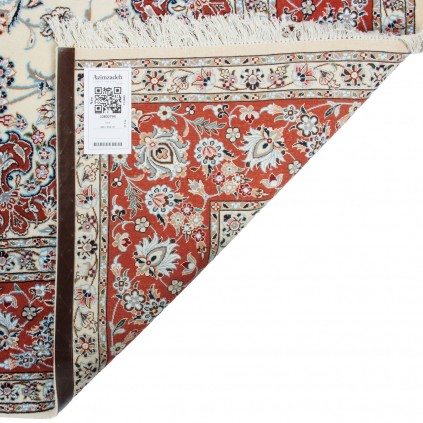 Handwoven Carpet, Corner Medallion Layout, Wool and Silk on Cotton Warp, Nain, 249 × 352 cm Ref 10800794