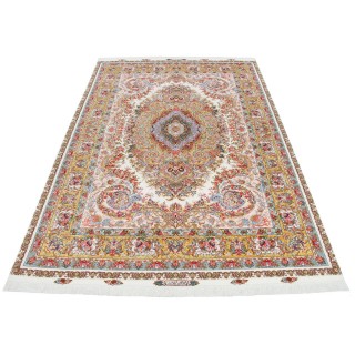 Handwoven Carpet, Corner Medallion Layout, Wool and Silk on Silk Warp, Tabriz, 245 × 360 cm Ref 10800830
