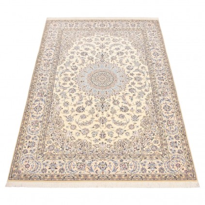 Handwoven Carpet, Corner Medallion Layout, Wool and Silk on Wool Warp, Nain, 200 × 300 cm Ref 10601100