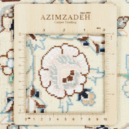 Handwoven Carpet, Corner Medallion Layout, Wool and Silk on Wool Warp, Nain, 200 × 300 cm Ref 10601100