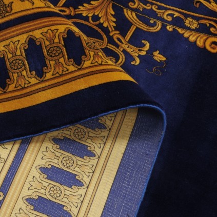 سجادة صناعية بنقشة ترنج الكلاسيكية الجديدة، حرير بامبو، على الطراز الفارسي، رقم 800290