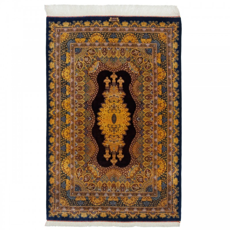 فرش دستباف طرح لچک ترنج تمام ابریشم قم 135 × 205 کد 10200412