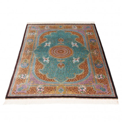 فرش دستباف طرح لچک ترنج تمام ابریشم قم 129 × 198 کد 10200424