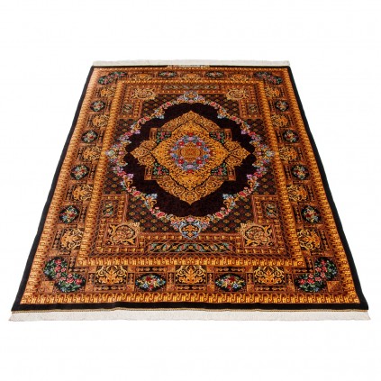 فرش دستباف طرح لچک ترنج تمام ابریشم قم 137 × 201 کد 10200428