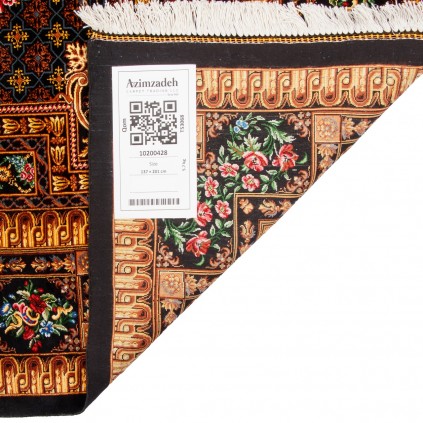 فرش دستباف طرح لچک ترنج تمام ابریشم قم 137 × 201 کد 10200428