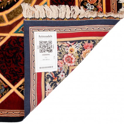 فرش دستباف طرح چند ترنج تمام ابریشم قم 130 × 202 کد 10200445