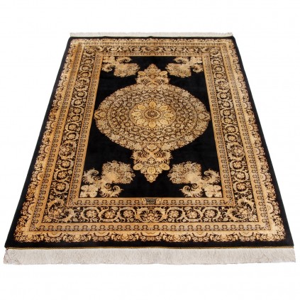 فرش دستباف طرح کف ساده تمام ابریشم قم 137 × 207 کد 10200456