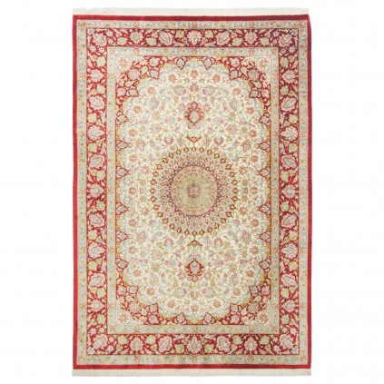 فرش دستباف طرح لچک ترنج تمام ابریشم قم 132 × 195 کد 10200478