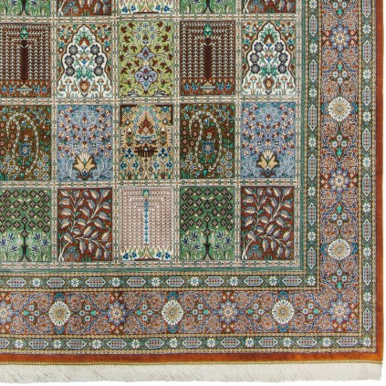 فرش دستباف طرح خشتی تمام ابریشم قم 138 × 200 کد 10200483