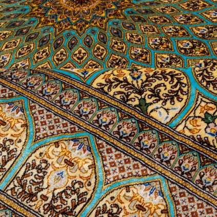 فرش دستباف طرح گنبدی تمام ابریشم قم 135 × 198 کد 10200485