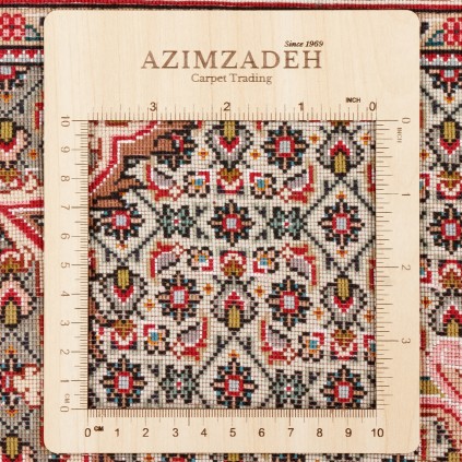 Handwoven Carpet, Corner Medallion Layout, Wool and Silk on Silk Warp, Tabriz, 153 × 200 cm Ref 10300501