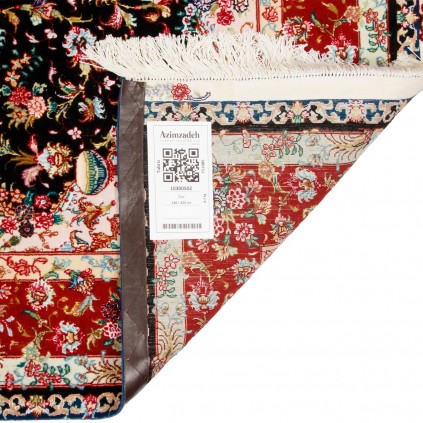 Handwoven Carpet, Corner Medallion Layout, Wool and Silk on Silk Warp, Tabriz, 146 × 205 cm Ref 10300502