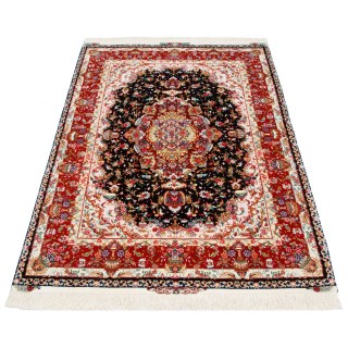 Handwoven Carpet, Corner Medallion Layout, Wool and Silk on Silk Warp, Tabriz, 146 × 205 cm Ref 10300503