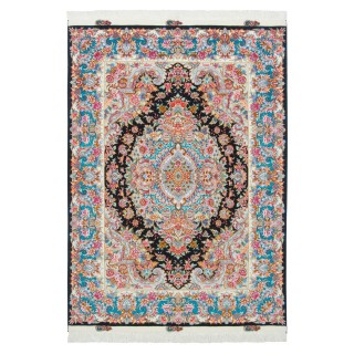 Handwoven Carpet, Corner Medallion Layout, Wool and Silk on Silk Warp, Tabriz, 152 × 207 cm Ref 10300507