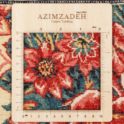 Handwoven Carpet, All-over Layout, Wool on Silk Warp, Sanandaj, 163 × 220 cm Ref 10300509