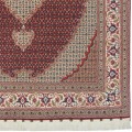 Handwoven Carpet, Corner Medallion Layout, Wool and Silk on Silk Warp, Tabriz, 153 × 210 cm Ref 10300511
