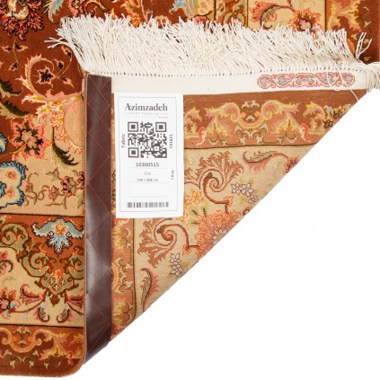 Handwoven Carpet, Corner Medallion Layout, Wool and Silk on Silk Warp, Tabriz, 150 × 206 cm Ref 10300515