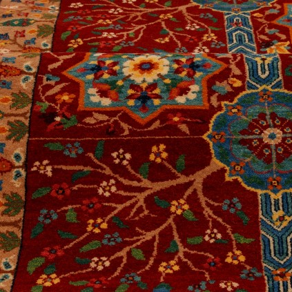 Handwoven Carpet, Square/Block Layout, Wool on Cotton Warp, Varamin, 90 × 310 cm Ref 10200538