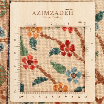 Handwoven Carpet, Square/Block Layout, Wool on Cotton Warp, Varamin, 90 × 310 cm Ref 10200543