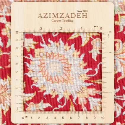 Handwoven Carpet, Corner Medallion Layout, All Silk, Qom, 102 × 102 cm Ref 10100544