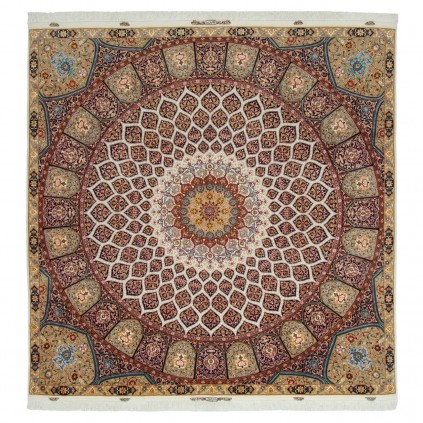 Handwoven Carpet, Dome Layout, Wool and Silk on Silk Warp, Tabriz, 250 × 250 cm Ref 10600578