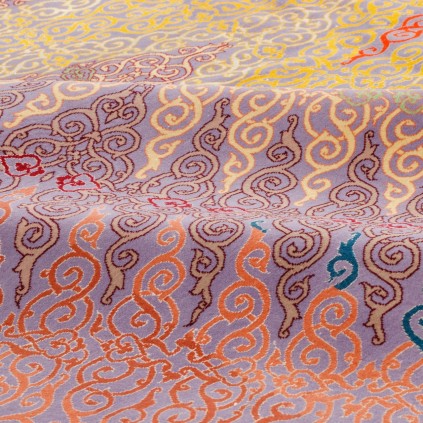 Handwoven Carpet, Medallion Layout, Wool and Silk on Silk Warp, Tabriz, 305 × 450 cm Ref 11300602