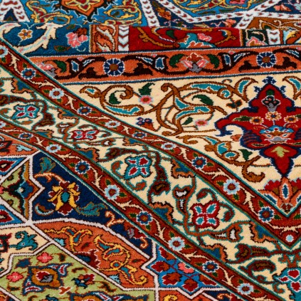 Handwoven Carpet, Dome Layout, All Silk, Tabriz, 207 × 406 cm Ref 10800637