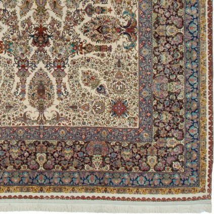Handwoven Carpet, Corner Medallion Layout, Wool and Silk on Silk Warp, Tabriz, 310 × 420 cm Ref 11300639