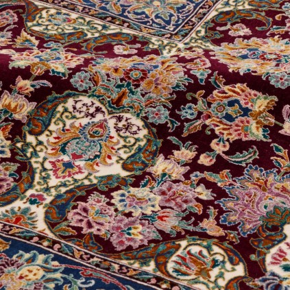 Handwoven Carpet, Corner Medallion Layout, Wool and Silk on Silk Warp, Tabriz, 310 × 420 cm Ref 11300639