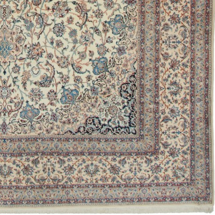Handwoven Carpet, Corner Medallion Layout, Wool and Silk on Cotton Warp, Nain, 305 × 430 cm Ref 11300671