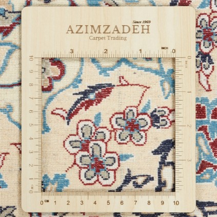 Handwoven Carpet, Corner Medallion Layout, Wool and Silk on Cotton Warp, Nain, 305 × 430 cm Ref 11300671