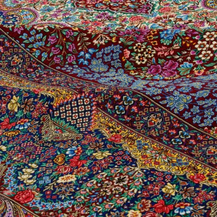 Handwoven Carpet, Corner Medallion Layout, All Silk, Qom, 250 × 345 cm Ref 10800816