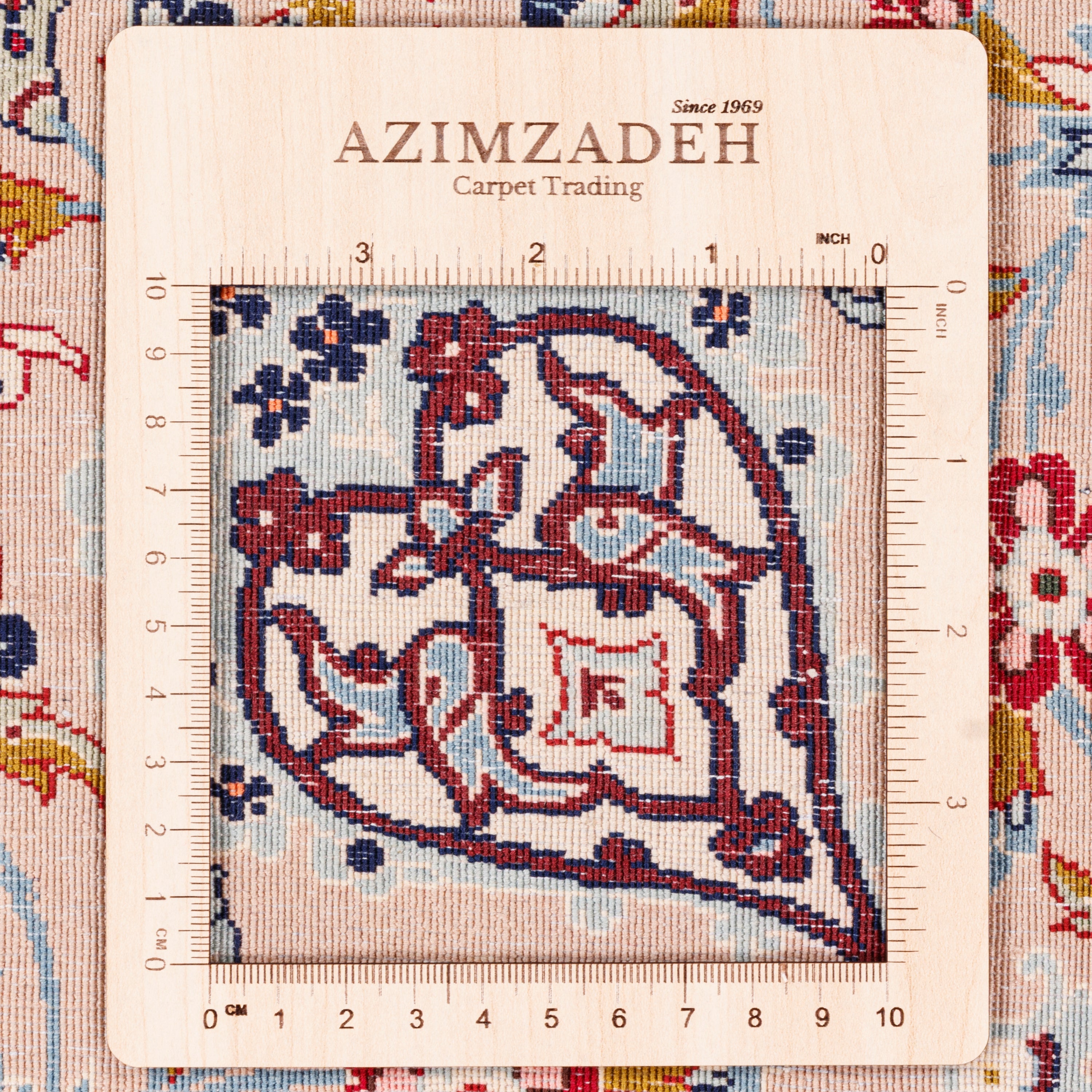 Isfahan Handmade Carpet — Toranj-dar | Wool / Silk Warp | 155 × 242 cm | SKU 10300068