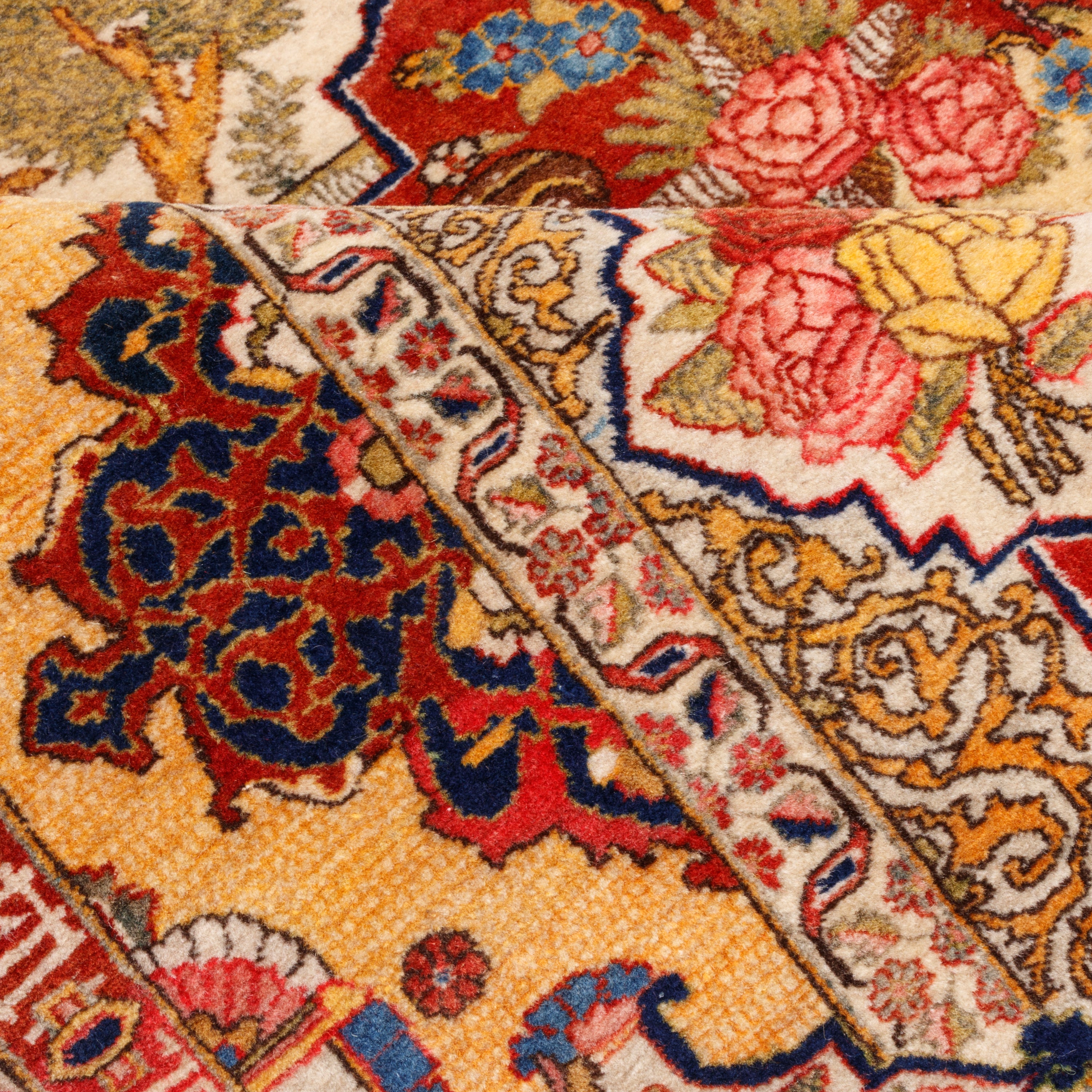 Tabriz Handmade Carpet — Toranj-dar | Wool / Cotton Warp | 140 × 210 cm | SKU 10200030